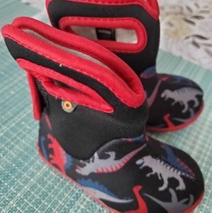 Toddler bogs size 5